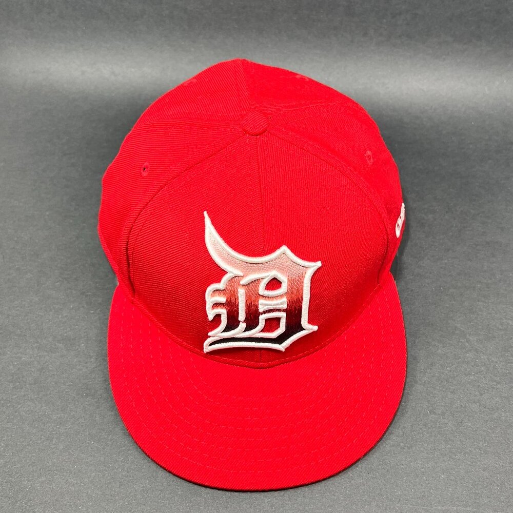 Vtg Detroit Tigers MLB Fitted 7 3/4 Hat New Era 59Fifty Red Baseball Script Mens - Picture 10 of 16